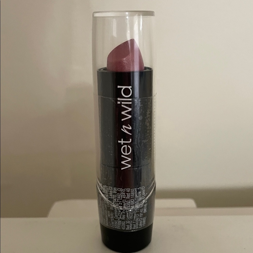 Wet n Wild Dark Pink Frost Lipstick - NWT